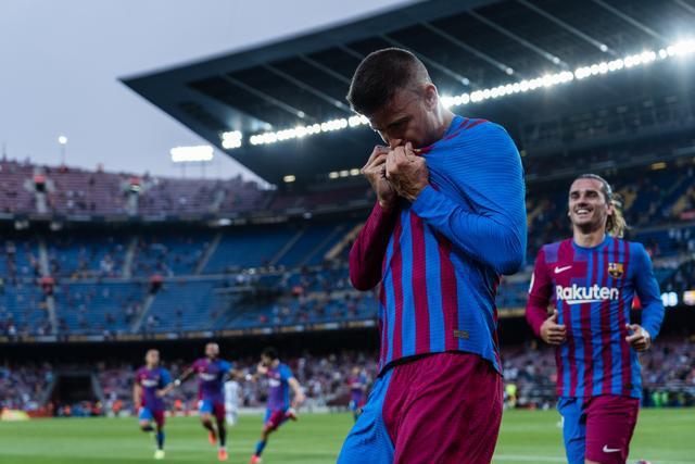 范迪克：取代克洛普非常艰巨但斯洛特干得很好